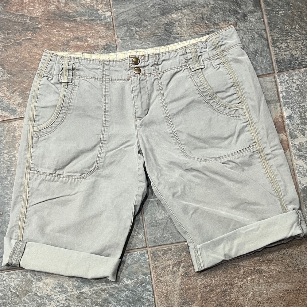 Women's Light Gray Bermuda Shorts